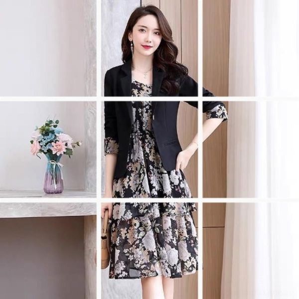 tczku 2020 spring new floral dress suspender chiffon suit two-piece suspender skirt coat sling coat set zkgrx, Gray
tczku 2020 spring new floral dress suspender chiffon suit two-piece suspender skirt coat sling coat set zkgrx, Gray