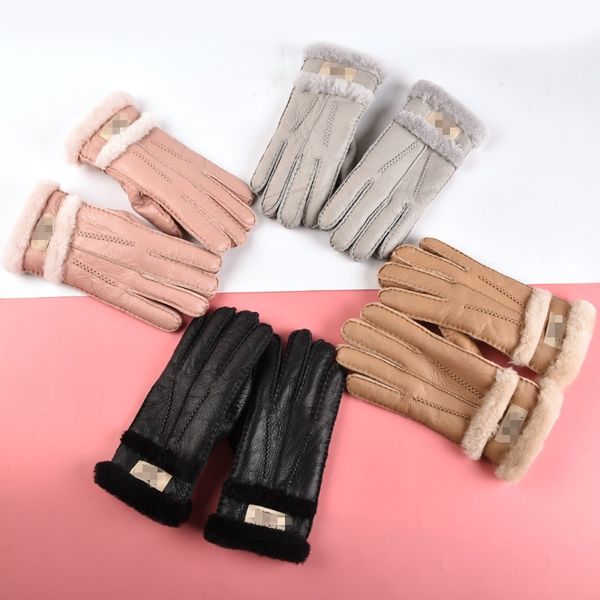women' leather gloves with sheepskin wool in winter, warm and cashmere integrated gloves, windproof outdoor cycling, Blue;gray
women' leather gloves with sheepskin wool in winter, warm and cashmere integrated gloves, windproof outdoor cycling, Blue;gray