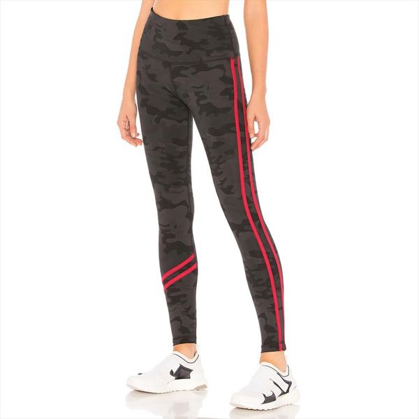 2020 new black sports camouflage high waist leggings red striped casual elastic skinny leggings drop shipping
2020 new black sports camouflage high waist leggings red striped casual elastic skinny leggings drop shipping