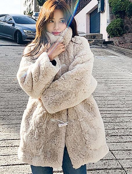 autumn and winter lamb fur coat female stand-up collar mid-length lazy style horn button imitation rex rabbit fur coat, Black
autumn and winter lamb fur coat female stand-up collar mid-length lazy style horn button imitation rex rabbit fur coat, Black