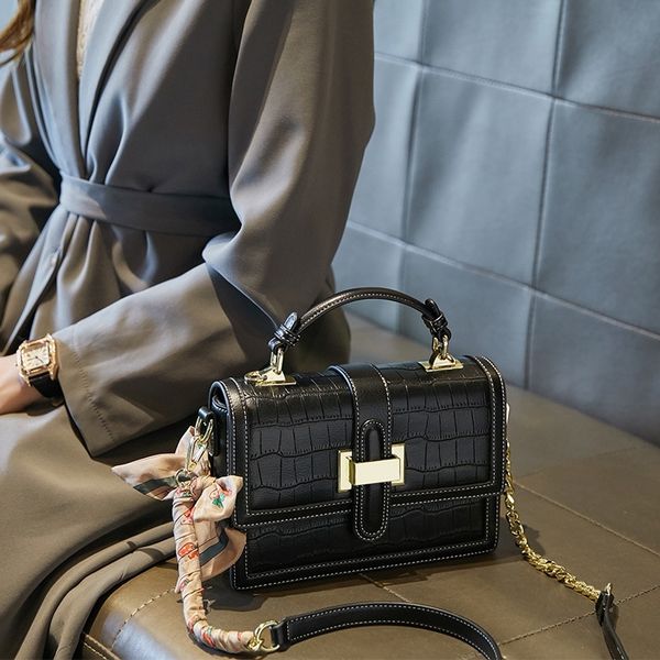 inrd 2021 new popular fashion bag bag women039;s bow quality luxury excellent saddle brand design 25*15 bags size shoulder, Blue;pink
inrd 2021 new popular fashion bag bag women039;s bow quality luxury excellent saddle brand design 25*15 bags size shoulder, Blue;pink