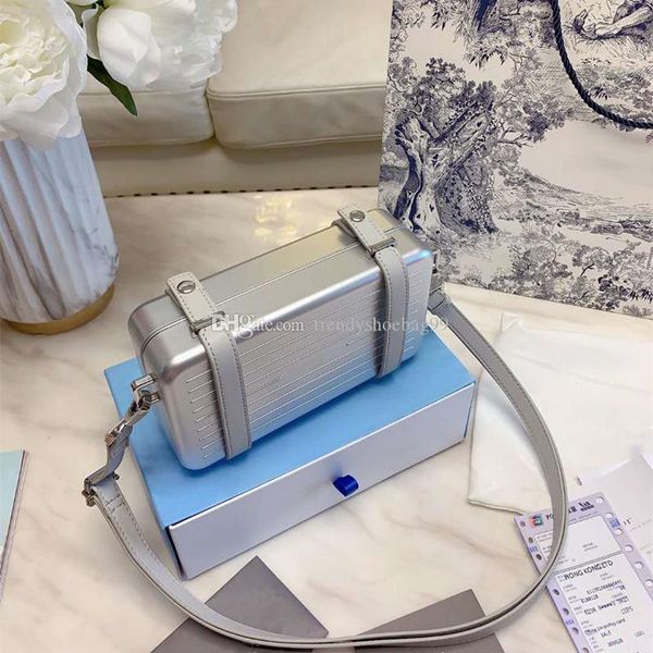 designer crossbody bag shoulder bags travel luggage bag aluminum alloy material trunk fashion women clutch bag messenger bags with box
designer crossbody bag shoulder bags travel luggage bag aluminum alloy material trunk fashion women clutch bag messenger bags with box