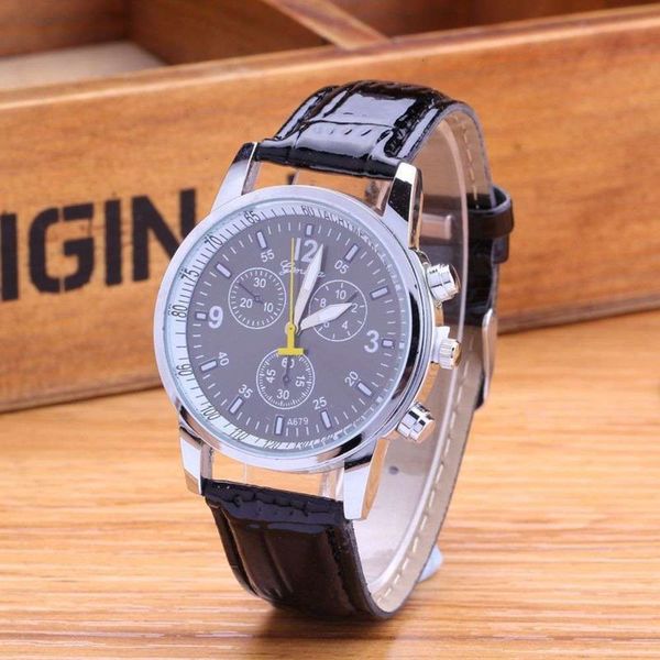 belt men's watch three eyes geneva leisure quartz watch pendulum watch, Slivery;brown
belt men's watch three eyes geneva leisure quartz watch pendulum watch, Slivery;brown