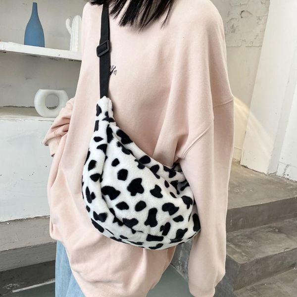 new vintage design women shoulder bag female handbags cool girls tote fashionable ladies bags original plush handbang
new vintage design women shoulder bag female handbags cool girls tote fashionable ladies bags original plush handbang
