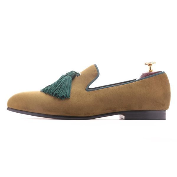 dress shoes 2021 men two color velvet with style green tassel luxurious prom and banquet loafers men's flats, Black
dress shoes 2021 men two color velvet with style green tassel luxurious prom and banquet loafers men's flats, Black