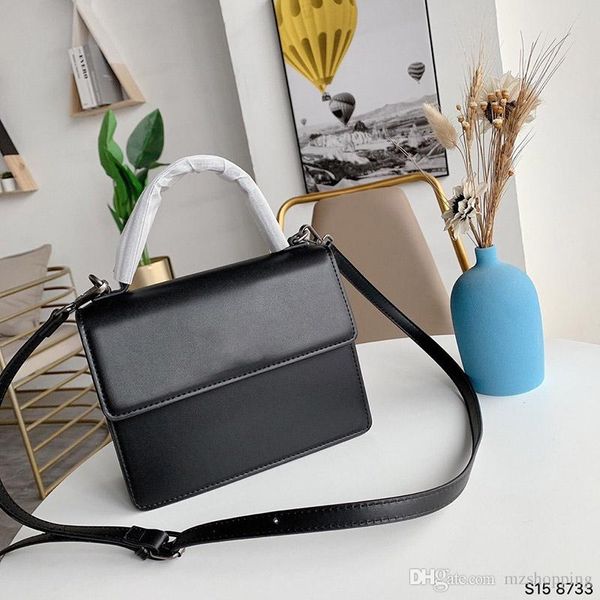 2020 new style usa style lady bag designer handbag purse postman bag classic luxury fashion crossbody briefcase women montre de luxe
2020 new style usa style lady bag designer handbag purse postman bag classic luxury fashion crossbody briefcase women montre de luxe