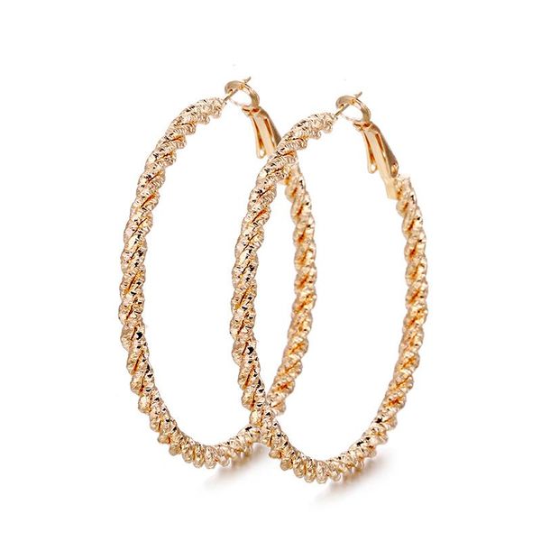 new 2021 fashion big circle punk rope pattern hoop earrings twisted gold color for women party wholesale gifts, Golden;silver
new 2021 fashion big circle punk rope pattern hoop earrings twisted gold color for women party wholesale gifts, Golden;silver
