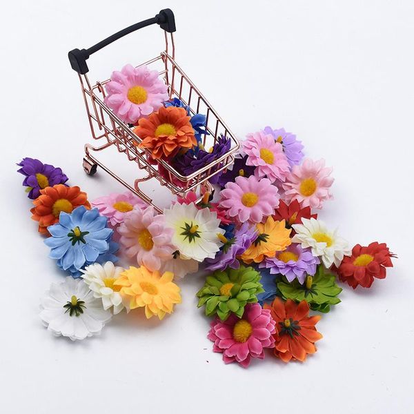 10 30 5см мини daisy head рождественские украшения для дома diy подарки box шелковый подсолнечное искусственные растения декоративные цветы
10 30 5см мини daisy head рождественские украшения для дома diy подарки box шелковый подсолнечное искусственные растения декоративные цветы