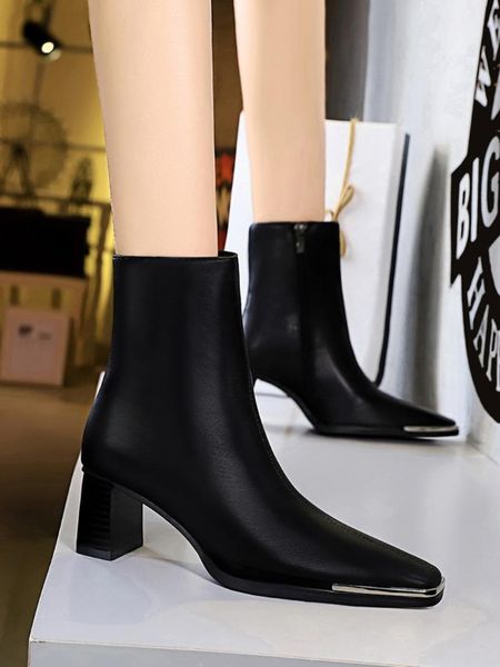 boots 2021 spring women's autumn and winter nightclub high heels metal decoration plush catwalk shoes prom, Black
boots 2021 spring women's autumn and winter nightclub high heels metal decoration plush catwalk shoes prom, Black