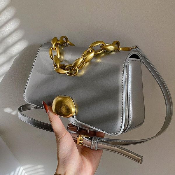 cross body elegant female chain tot bag 2021 high-quality patent leather women's designer handbag vintage shoulder messenger purses
cross body elegant female chain tot bag 2021 high-quality patent leather women's designer handbag vintage shoulder messenger purses