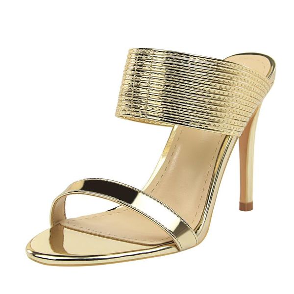 women summer 40 yards style pu material sandals metal ornament the comfortable beautiful no.5262-5, Black
women summer 40 yards style pu material sandals metal ornament the comfortable beautiful no.5262-5, Black