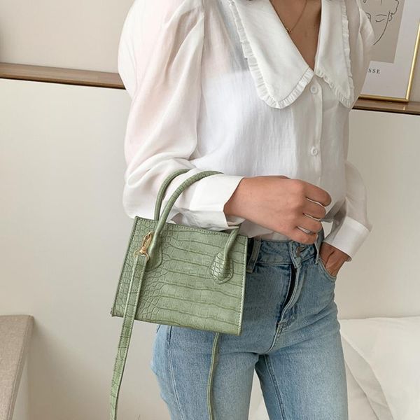 women small crocodile pattern solid color pu leather crossbody bags 2021 summer lady shoulder handbags female simple totes
women small crocodile pattern solid color pu leather crossbody bags 2021 summer lady shoulder handbags female simple totes