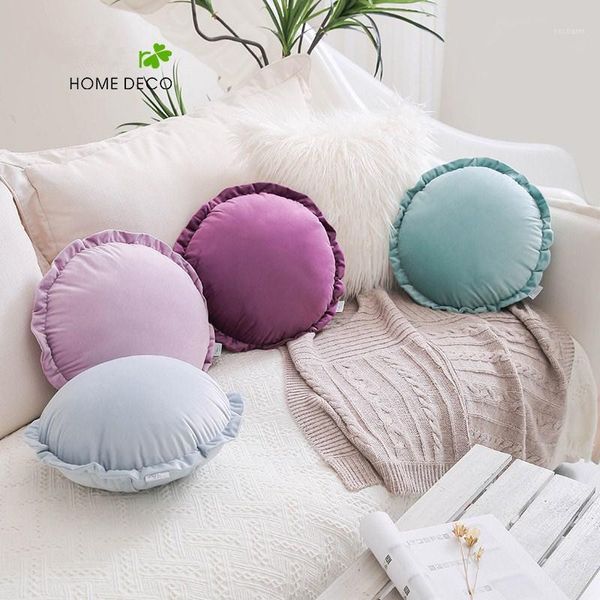 40x40cm nordic simple round shaped velvet cushion cover pillow case stuffed backrest bed small cushion lumbar pillow sofa chair1
40x40cm nordic simple round shaped velvet cushion cover pillow case stuffed backrest bed small cushion lumbar pillow sofa chair1