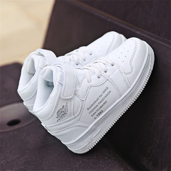 high-spring and autumn children's sports girls boys basketball hip-hop shoes white board, Black
high-spring and autumn children's sports girls boys basketball hip-hop shoes white board, Black