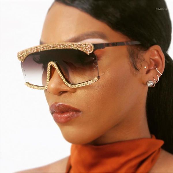 trendy rhinestone sunglasses women men 2020 fashion one piece colorful oversized goggles glasses shades uv4001, White;black
trendy rhinestone sunglasses women men 2020 fashion one piece colorful oversized goggles glasses shades uv4001, White;black