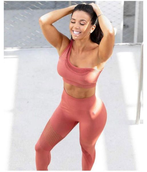seamless yoga set women gym clothing sportswear hollow out leggings padded one shoulder sports bra 2 pcs workout clothes kg-220, White;red
seamless yoga set women gym clothing sportswear hollow out leggings padded one shoulder sports bra 2 pcs workout clothes kg-220, White;red