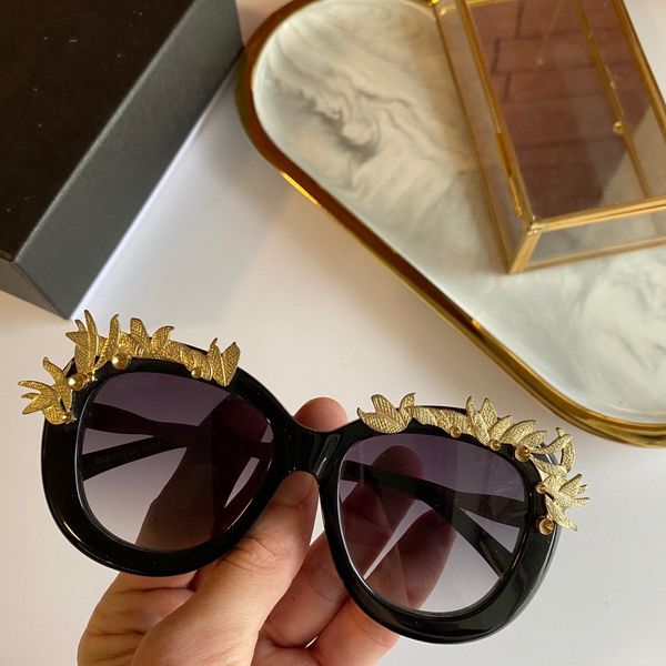 2021 new fashionable metal carved square frame sunglasses 9058 fashionable temperament exquisite workmanship lady's sunglasses
2021 new fashionable metal carved square frame sunglasses 9058 fashionable temperament exquisite workmanship lady's sunglasses