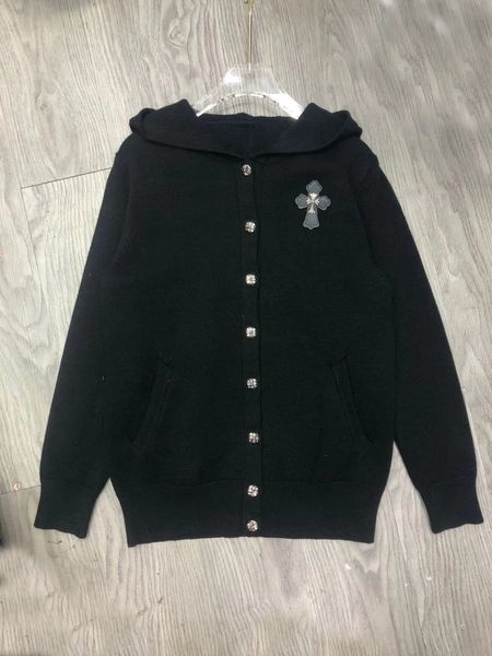 chao brand crosin ch cross hardware button leather label men's and women's same knitted cardigan versatile hooded jacket, Black;brown
chao brand crosin ch cross hardware button leather label men's and women's same knitted cardigan versatile hooded jacket, Black;brown