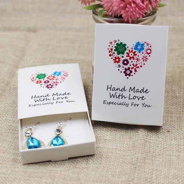 24pcs 2020 new white cardboard glossy lamination slide box jewelry necklace decoration display box personalized logo cost extra
24pcs 2020 new white cardboard glossy lamination slide box jewelry necklace decoration display box personalized logo cost extra