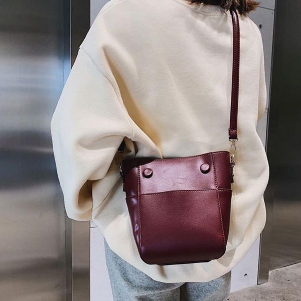 женщины pu bucket сумка casual плеча сумка молния кнопка твердые сумки дама мода crossbody 5 цветов
женщины pu bucket сумка casual плеча сумка молния кнопка твердые сумки дама мода crossbody 5 цветов