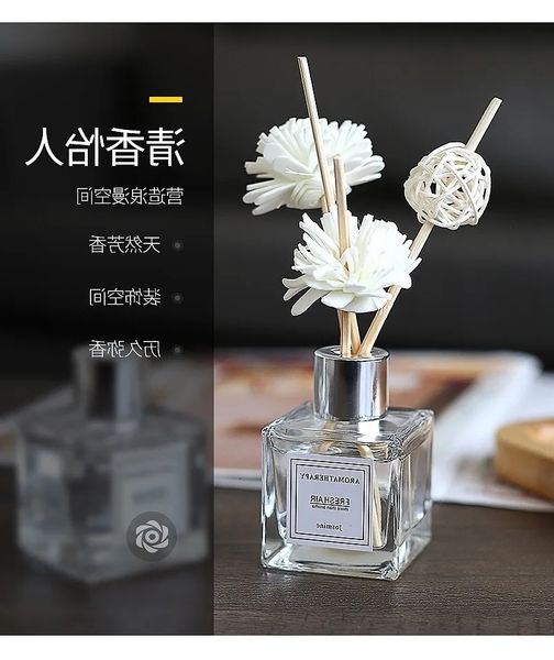ah jian's own material baroque glass transparent belt cane no fire fragrance is very good
ah jian's own material baroque glass transparent belt cane no fire fragrance is very good