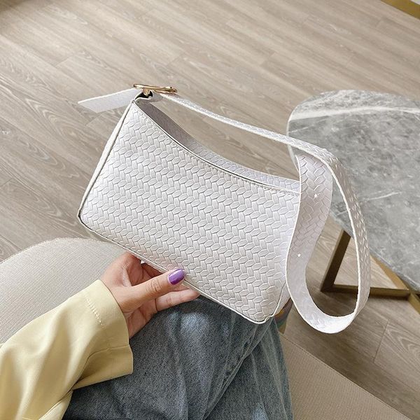 2020 summer new korean women's bag fashionable woven pattern armpit shoulder bag handbag simple phone packet b570
2020 summer new korean women's bag fashionable woven pattern armpit shoulder bag handbag simple phone packet b570