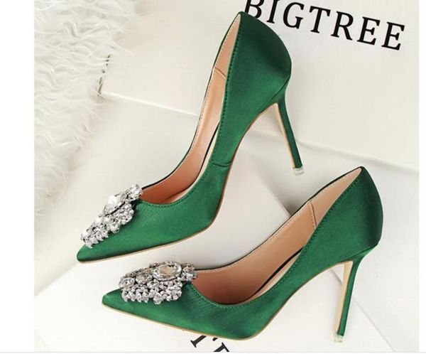 2021 spring and autumn with new style fashion high heel fine heel pointed end silk and satin women's shoes @aup, Black
2021 spring and autumn with new style fashion high heel fine heel pointed end silk and satin women's shoes @aup, Black