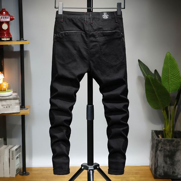 autumn and winter new jeans trend korean stretch slim fit small feet black casual men's long pants fashion brand, Blue
autumn and winter new jeans trend korean stretch slim fit small feet black casual men's long pants fashion brand, Blue