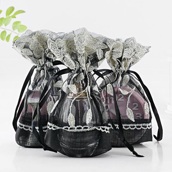 13x18cm wedding party favors candy gift bag large black lace flower highend jewelry organizer storage christmas drawstring bag
13x18cm wedding party favors candy gift bag large black lace flower highend jewelry organizer storage christmas drawstring bag