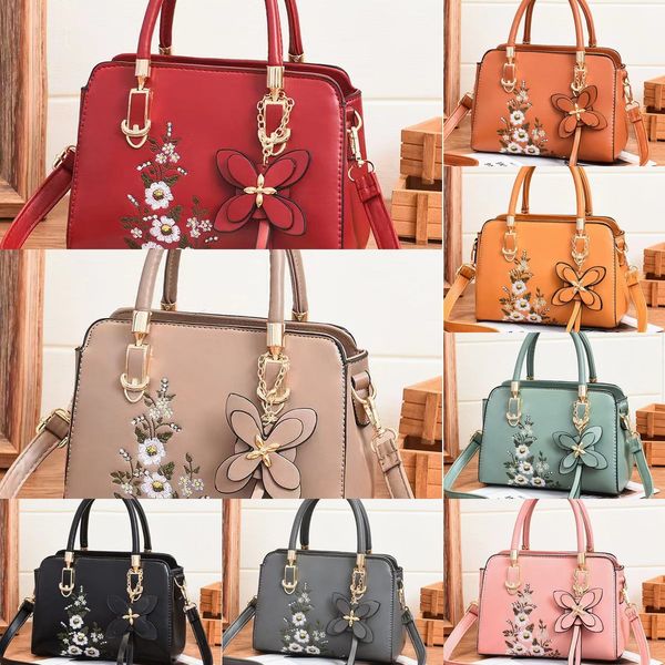 mom's hand handbagfor new fashion fashion one shoulder crossbar versatile women's handbag large capacity women's bag 2a4ou
mom's hand handbagfor new fashion fashion one shoulder crossbar versatile women's handbag large capacity women's bag 2a4ou