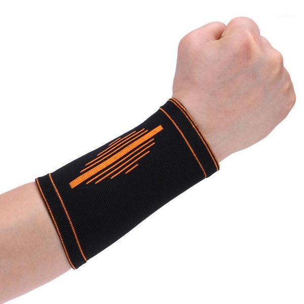 1pair wrist support breathable elastic hand wrist support band protector brace elastic basketball gym sports safety1, Black;red
1pair wrist support breathable elastic hand wrist support band protector brace elastic basketball gym sports safety1, Black;red