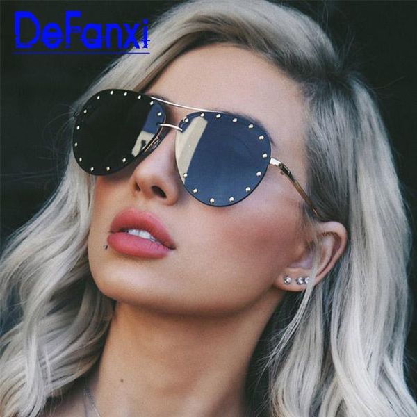 sunglasses ladies' metal rivet pilot luxury vintage womens brand designer men shades tinted summer glasses, White;black
sunglasses ladies' metal rivet pilot luxury vintage womens brand designer men shades tinted summer glasses, White;black