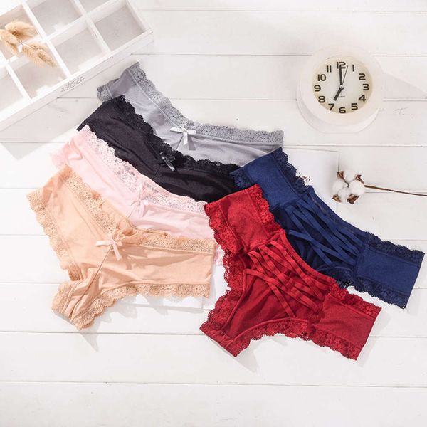 lace women's triangle youth solid color breathable middle waist underwear women can be branded, Black;white
lace women's triangle youth solid color breathable middle waist underwear women can be branded, Black;white