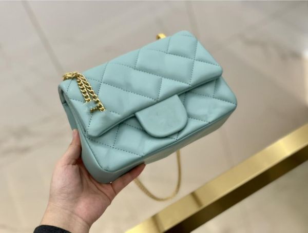 designer handbags pink women classic cf flap bags lambskin leather large capacity outdoor
designer handbags pink women classic cf flap bags lambskin leather large capacity outdoor