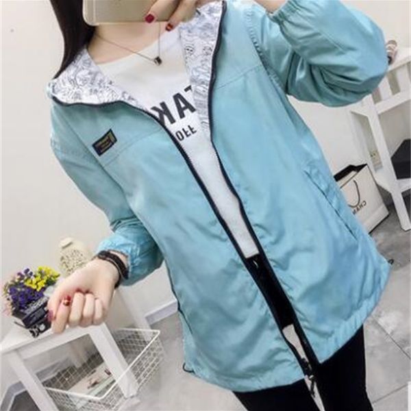 2021 new female plus casual base size with hood women's thin jacket on two sides wear solid print short xveq, Black;brown
2021 new female plus casual base size with hood women's thin jacket on two sides wear solid print short xveq, Black;brown