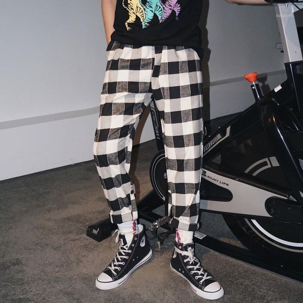 lanmrem 2020 spring summer new men's wear vintage krorean trend black white plaid casual pants with pockets tide 9y1611
lanmrem 2020 spring summer new men's wear vintage krorean trend black white plaid casual pants with pockets tide 9y1611