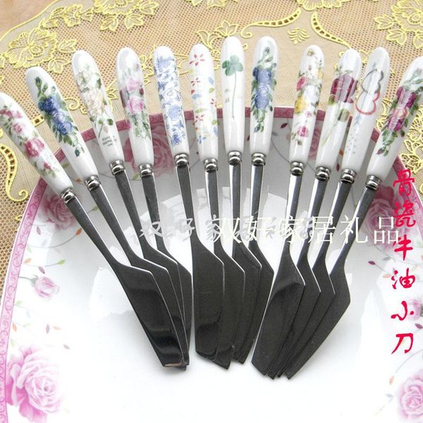 3pcs/lot) multicolor ceramic handle stainless steel knife 160mm mini butter/dessert knife tableware 1027
3pcs/lot) multicolor ceramic handle stainless steel knife 160mm mini butter/dessert knife tableware 1027