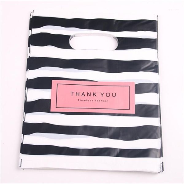 gift wrap fashion wholesale 100pcs/lot 20*25cm luxury black&white stripe shopping packaging bags with thank you1
gift wrap fashion wholesale 100pcs/lot 20*25cm luxury black&white stripe shopping packaging bags with thank you1