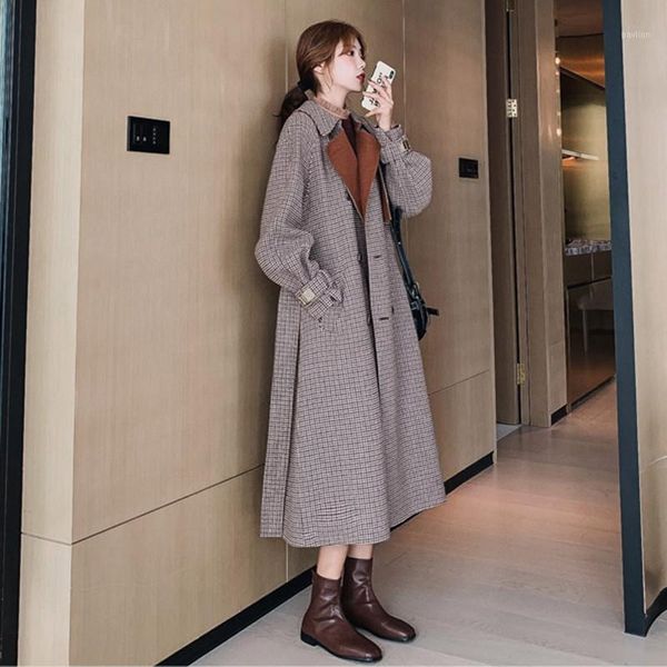 autumn winter wool coat women 2020 new fashion retro loose plaid long woolen trench coat g4891, Tan;black
autumn winter wool coat women 2020 new fashion retro loose plaid long woolen trench coat g4891, Tan;black