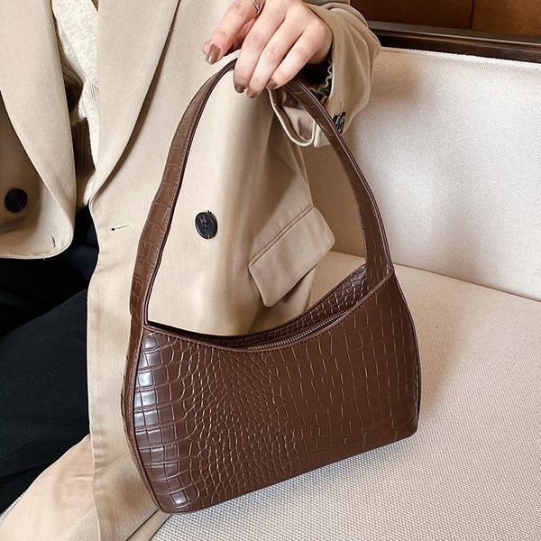 cross body hobos bag small shoulder under armpit vintage simple women lady handbag pu leather trend 2021 design female purse
cross body hobos bag small shoulder under armpit vintage simple women lady handbag pu leather trend 2021 design female purse