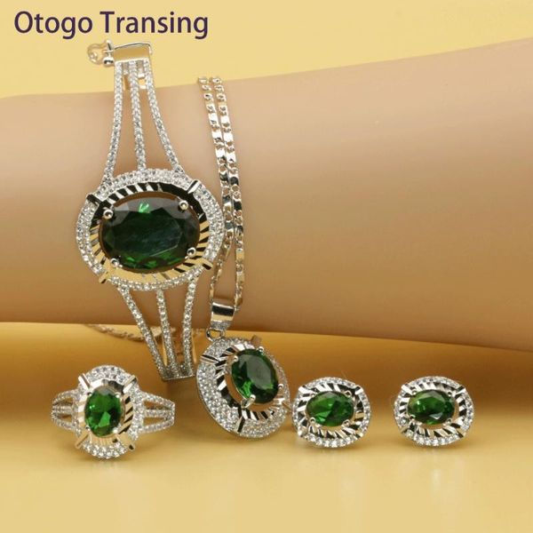 Otogo Transing 2021 Silver Color Jewelry Set Women Fashion Charm Green Crystal Ring Earrings Necklace Bracelet Flower SET213
Otogo Transing 2021 Silver Color Jewelry Set Women Fashion Charm Green Crystal Ring Earrings Necklace Bracelet Flower SET213