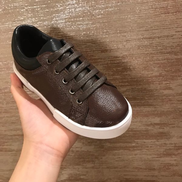 2021 boys girls fashion sneakers baby toddler little kids leather trainers children school sport shoes soft running shoes, Black;red
2021 boys girls fashion sneakers baby toddler little kids leather trainers children school sport shoes soft running shoes, Black;red