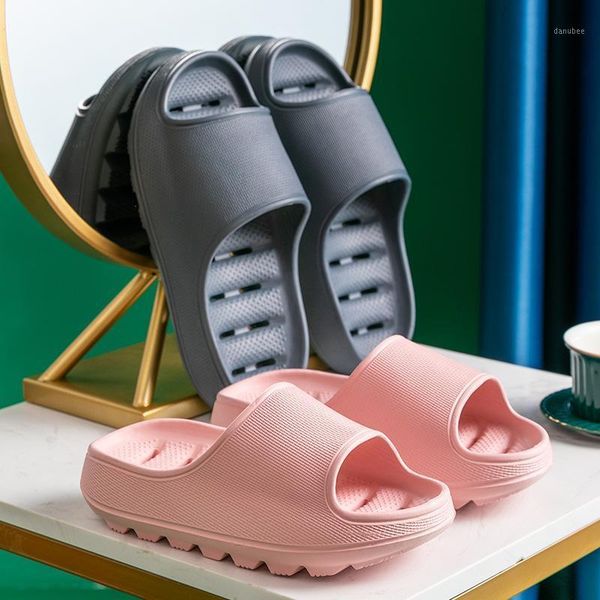 slippers 2021 women summer home bathroom anti slip thick bottom couple water bath wear resistant men 35-441, Black
slippers 2021 women summer home bathroom anti slip thick bottom couple water bath wear resistant men 35-441, Black