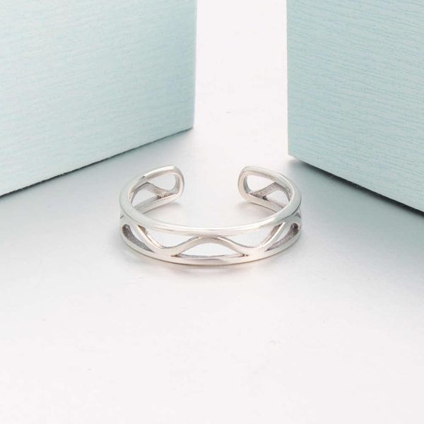luxurys designers fashion b082s925 silver loose mouth women's ring thai silver twist open ring fashion national style woven single ring
luxurys designers fashion b082s925 silver loose mouth women's ring thai silver twist open ring fashion national style woven single ring