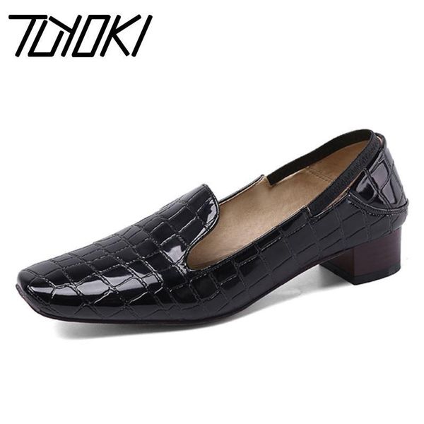 tuyoki plus 34-43 women spring leather pattern shoes women pumps daily casual square heel slip on shallow female footwear, Black
tuyoki plus 34-43 women spring leather pattern shoes women pumps daily casual square heel slip on shallow female footwear, Black