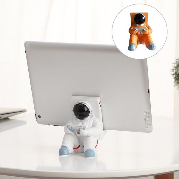 2020 3d non-slip universal for boy birthday gift astronaut figurines spaceman shape mobile phone holder stand
2020 3d non-slip universal for boy birthday gift astronaut figurines spaceman shape mobile phone holder stand