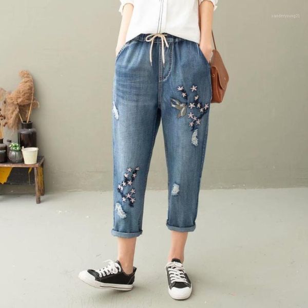 women's jeans 2021 spring women's vintage style stars magpie embroidery hole elastic waist denim cropped pants women r3141, Blue
women's jeans 2021 spring women's vintage style stars magpie embroidery hole elastic waist denim cropped pants women r3141, Blue