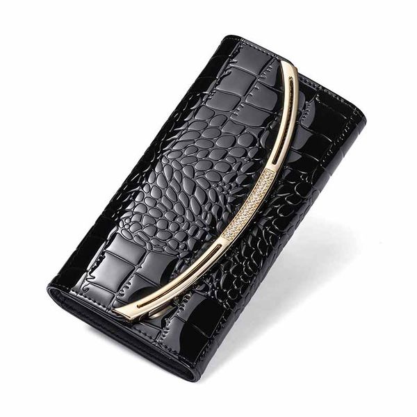new womens leather wallet korean fashion buckle long wallet crocodile design large capacity credit card clip designer purse zero money bag, Red;black
new womens leather wallet korean fashion buckle long wallet crocodile design large capacity credit card clip designer purse zero money bag, Red;black