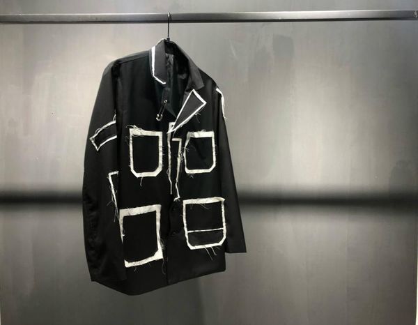 2021 new dress stereo cut-off fashion mixed gray strip is black 4 near buckle vest male female jacket bc3u, White;black
2021 new dress stereo cut-off fashion mixed gray strip is black 4 near buckle vest male female jacket bc3u, White;black