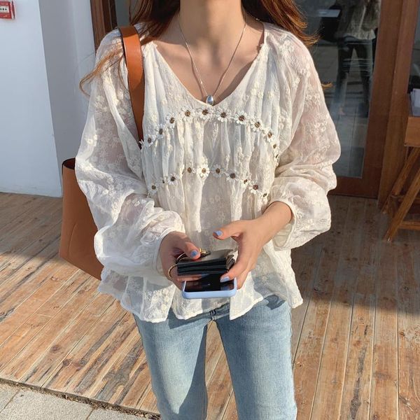 women's blouses & shirts retro apricot hook flowers v-neck 2021 gentle lady chic korean sweet vintage women blouse clothing, White
women's blouses & shirts retro apricot hook flowers v-neck 2021 gentle lady chic korean sweet vintage women blouse clothing, White